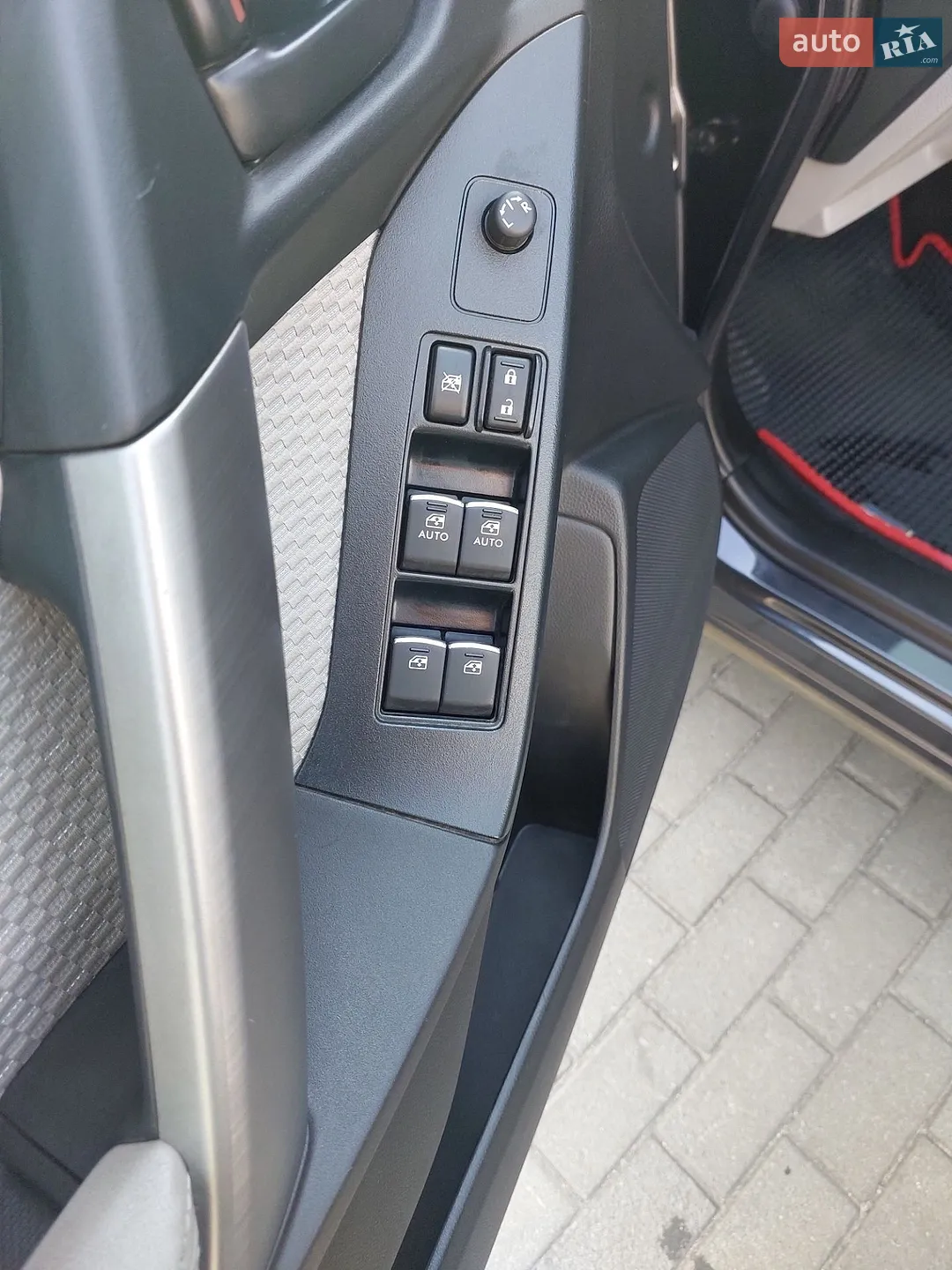 2017 Subaru Forester - мініатюра 5