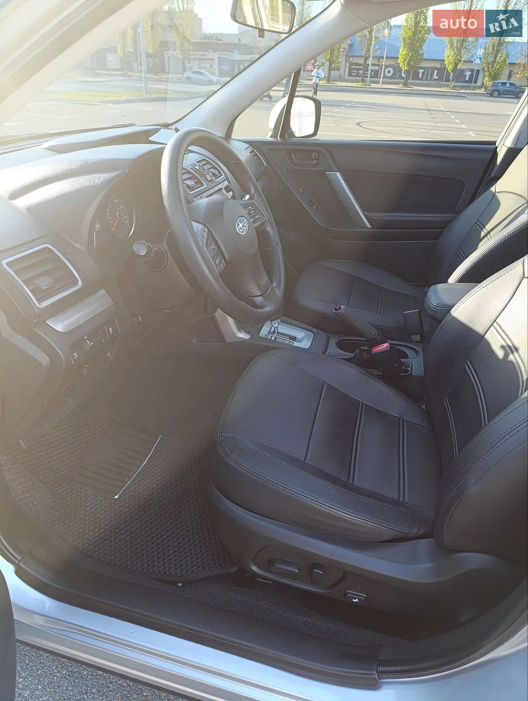 2016 Subaru Forester - мініатюра 13