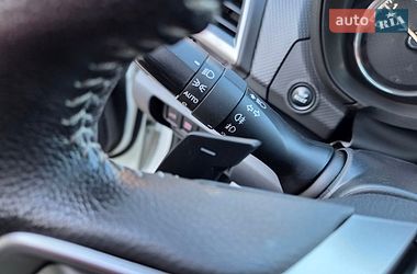Внедорожник / Кроссовер Subaru Forester 2018 в Одессе