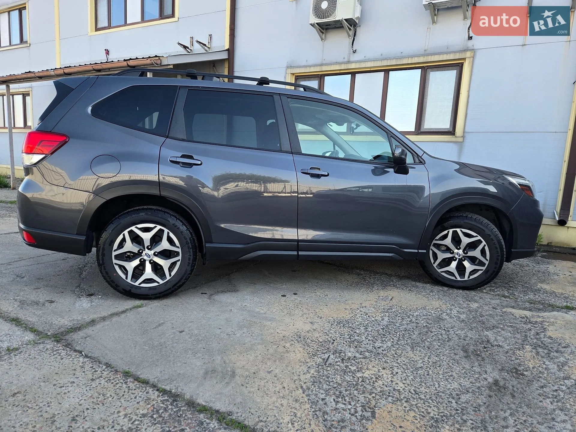 2021 Subaru Forester - мініатюра 8