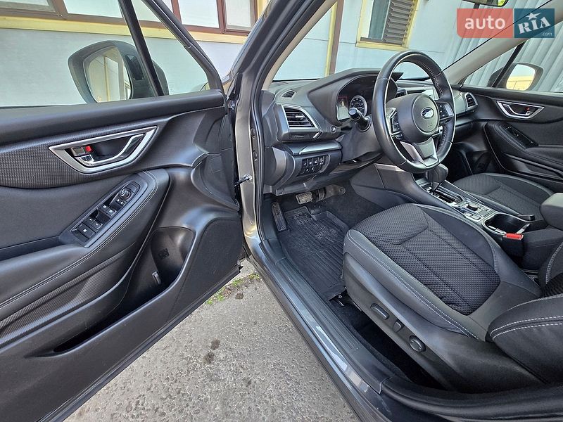 Позашляховик / Кросовер Subaru Forester 2021 в Броварах