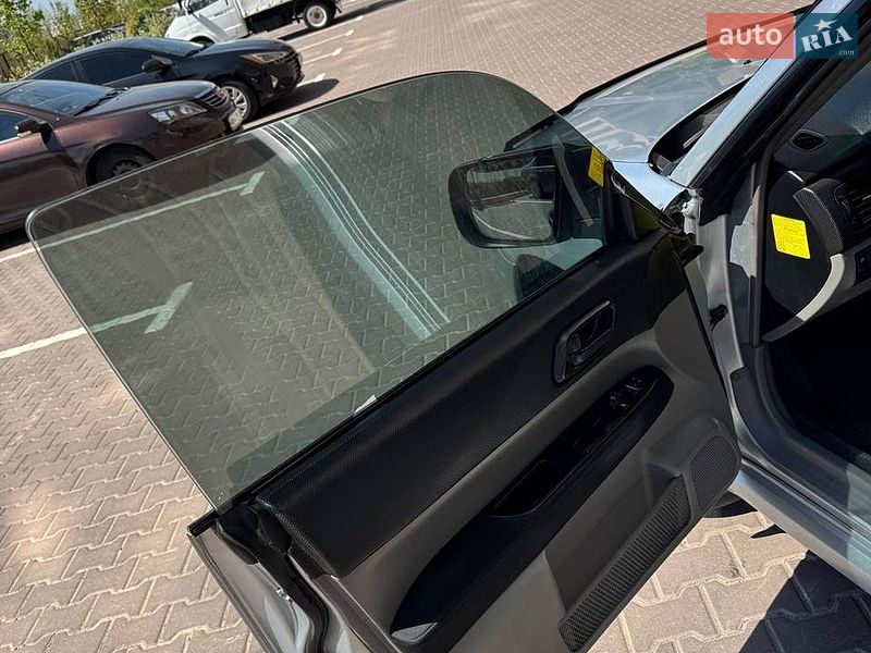 Внедорожник / Кроссовер Subaru Forester 2006 в Киеве