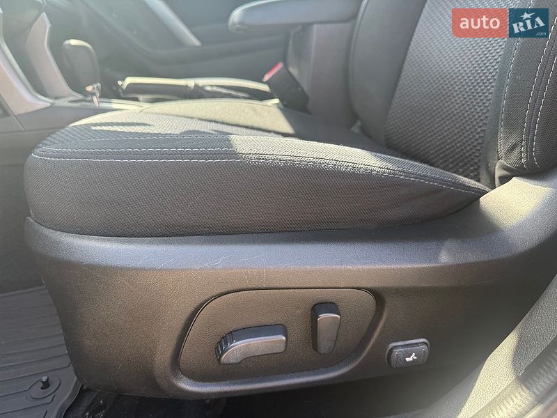 Позашляховик / Кросовер Subaru Forester 2014 в Києві фото 24 Позашляховик / Кросовер Subaru Forester 2014 в Києві