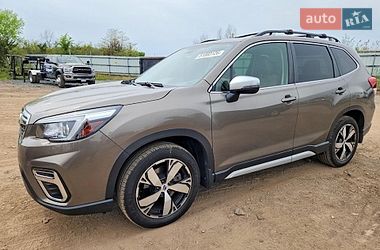 Внедорожник / Кроссовер Subaru Forester 2020 в Киеве