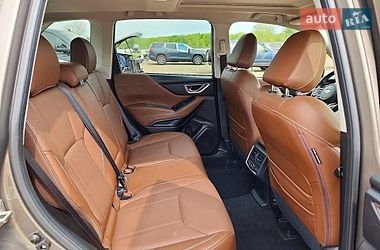 Внедорожник / Кроссовер Subaru Forester 2020 в Киеве