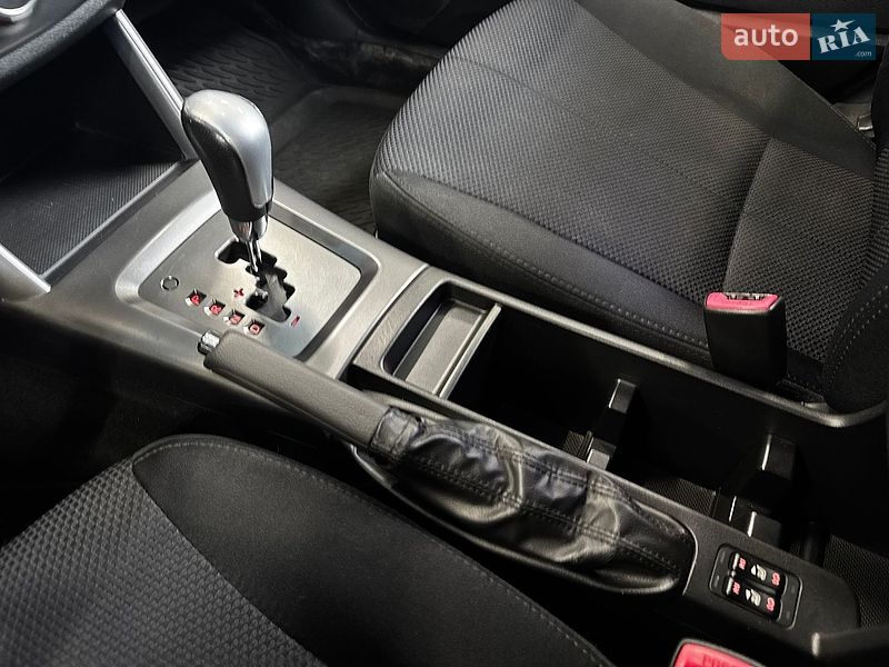 Позашляховик / Кросовер Subaru Forester 2011 в Києві