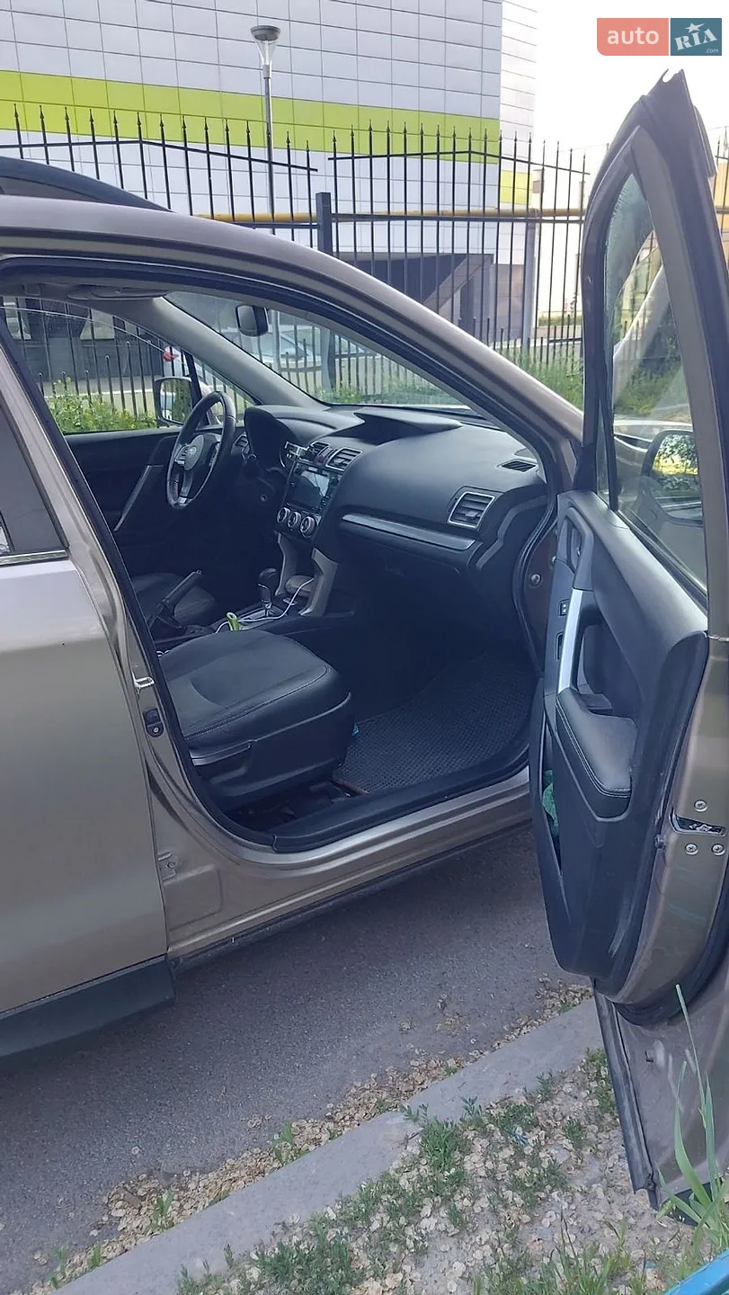 2016 Subaru Forester - мініатюра 15
