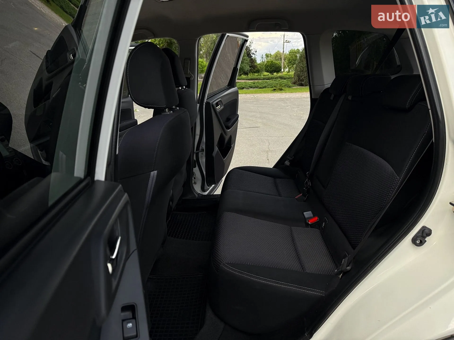 2016 Subaru Forester - мініатюра 8