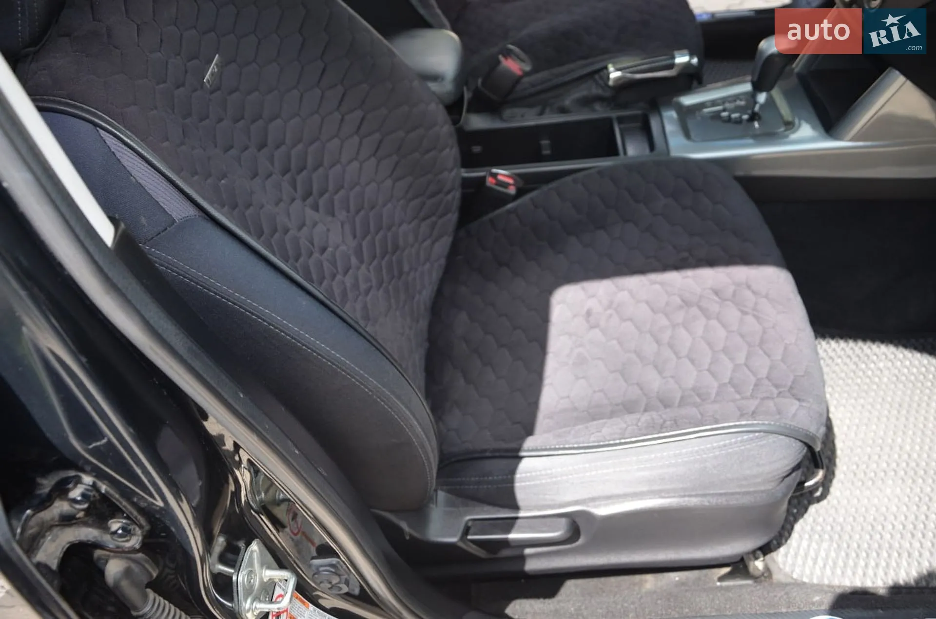 2010 Subaru Forester - мініатюра 45