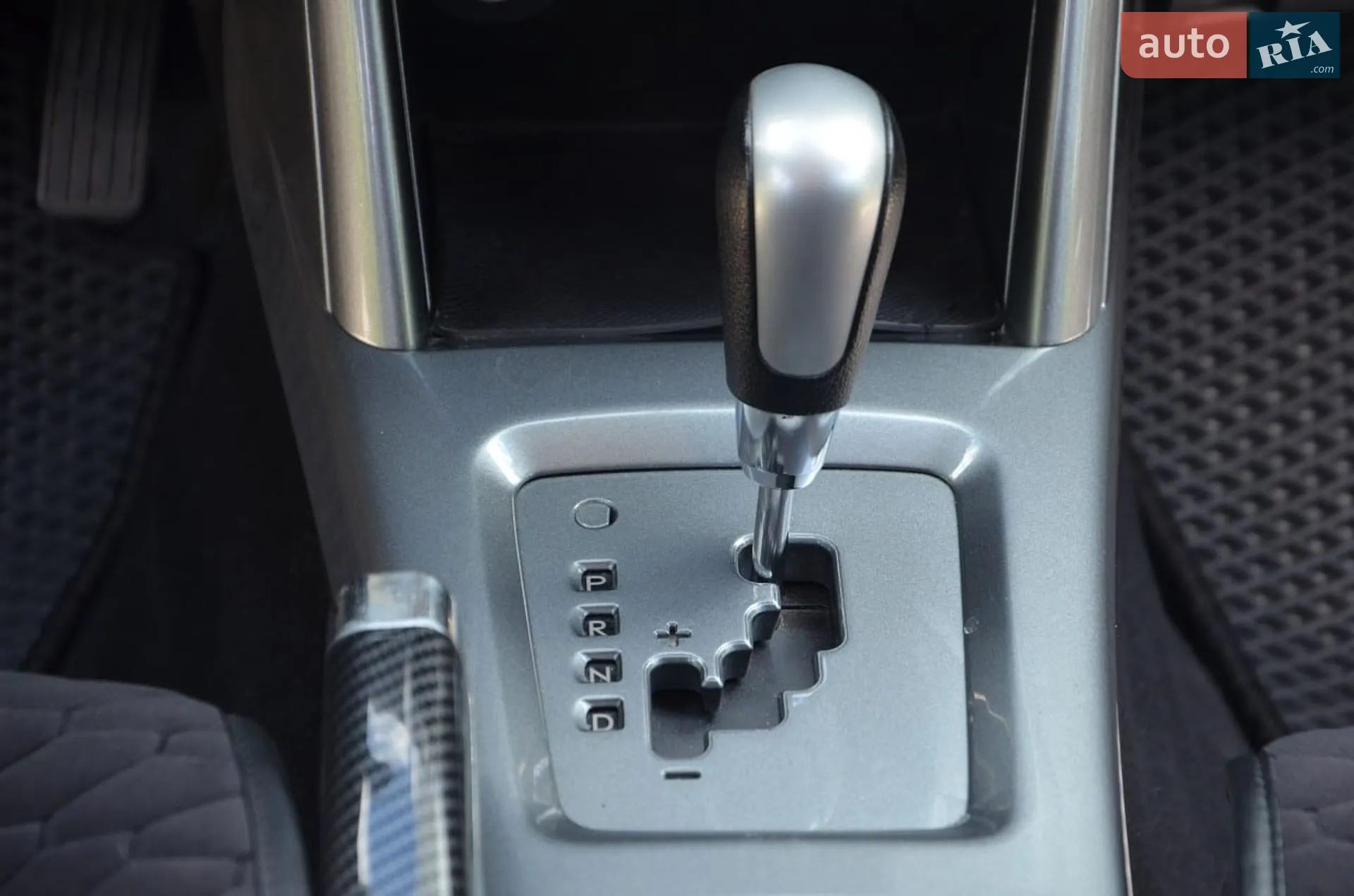 2010 Subaru Forester - мініатюра 50