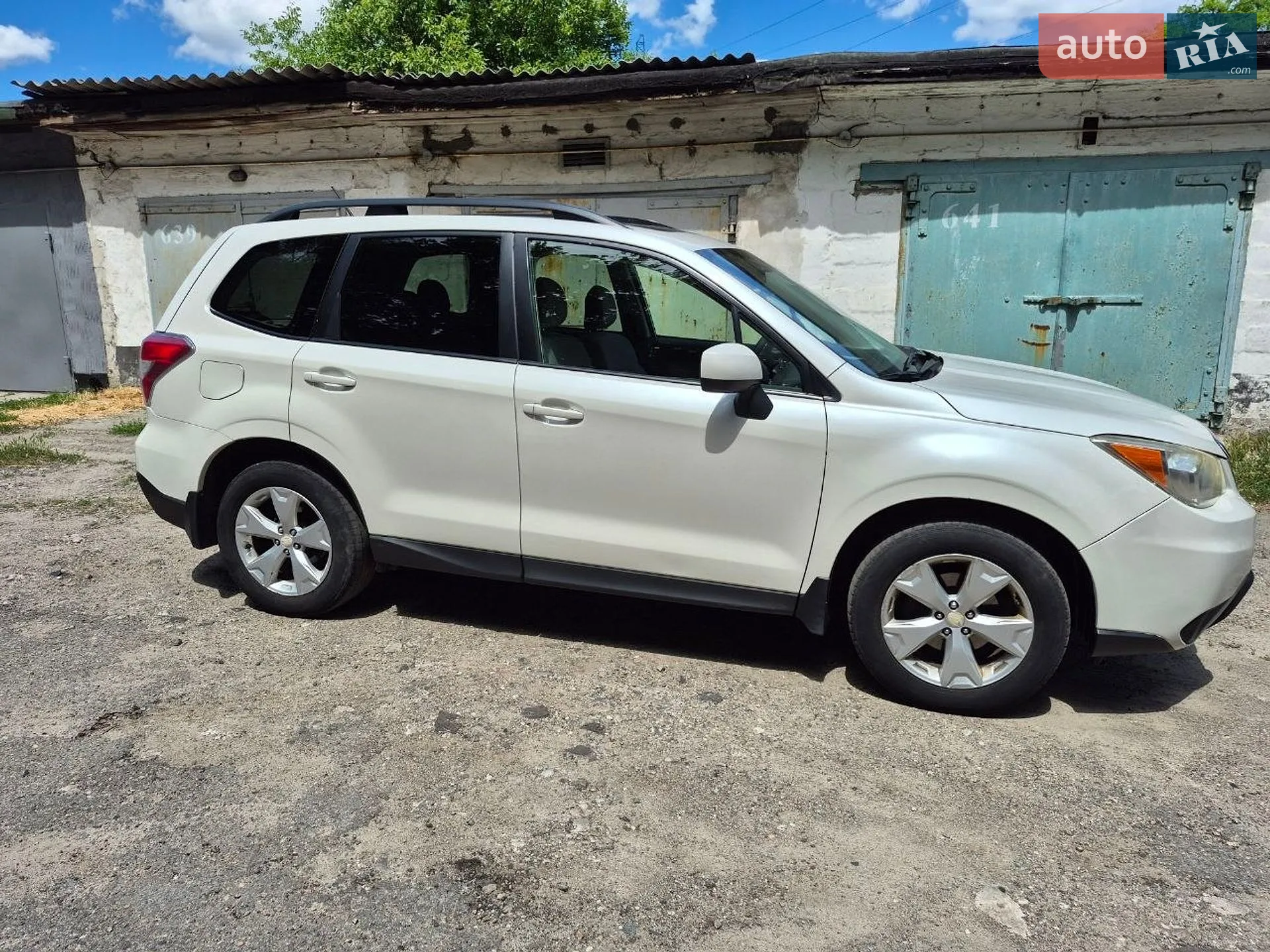 Subaru Forester 2014 VIN JF2SJADC7FH561064 фото оголошення 3 з 11