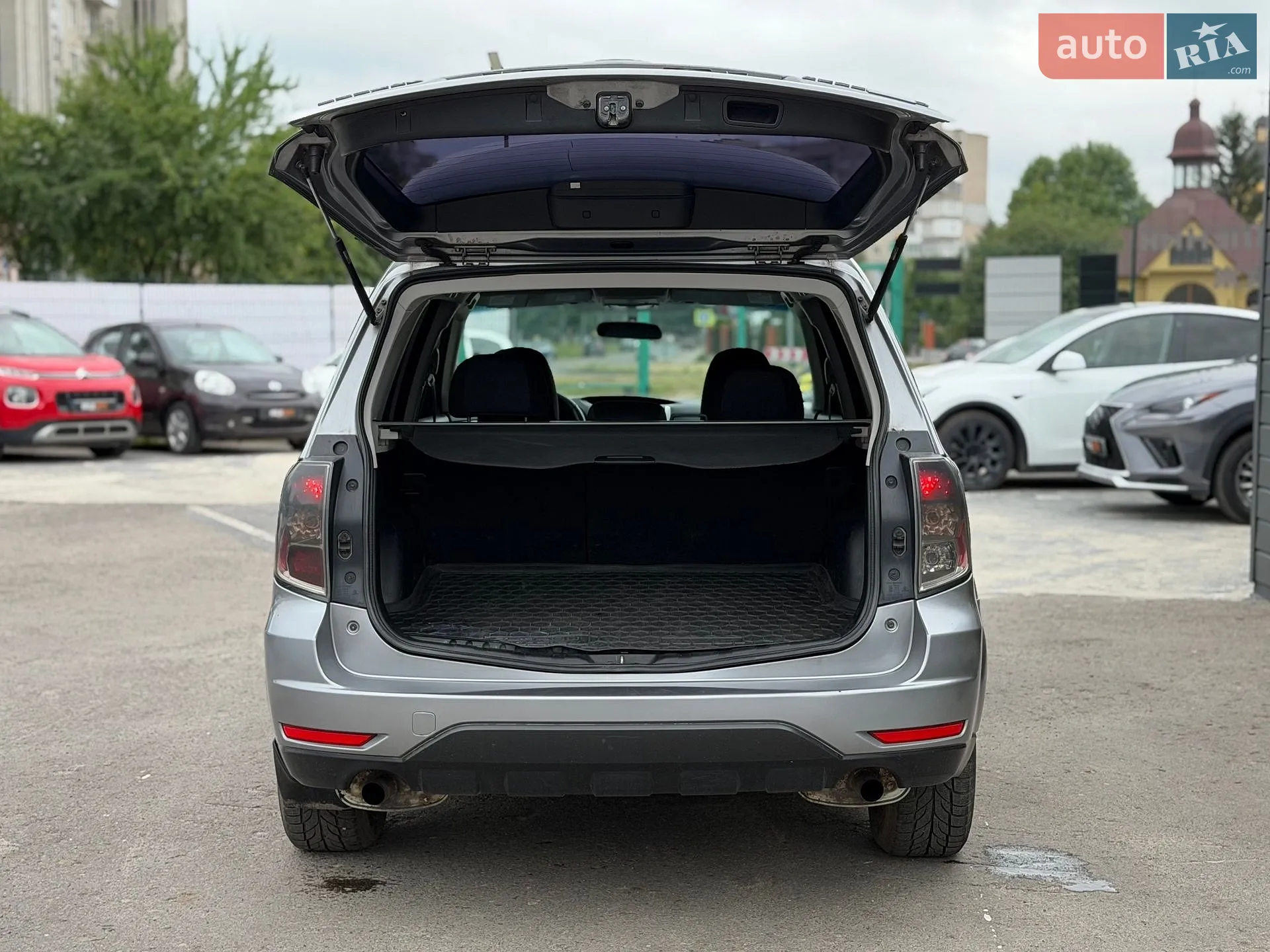 2010 Subaru Forester - мініатюра 15