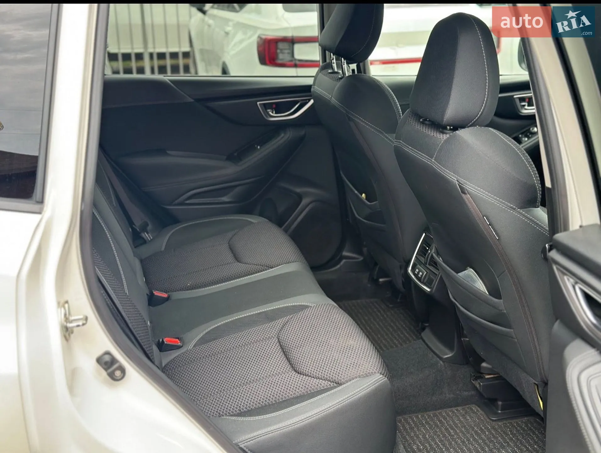 2018 Subaru Forester - мініатюра 4