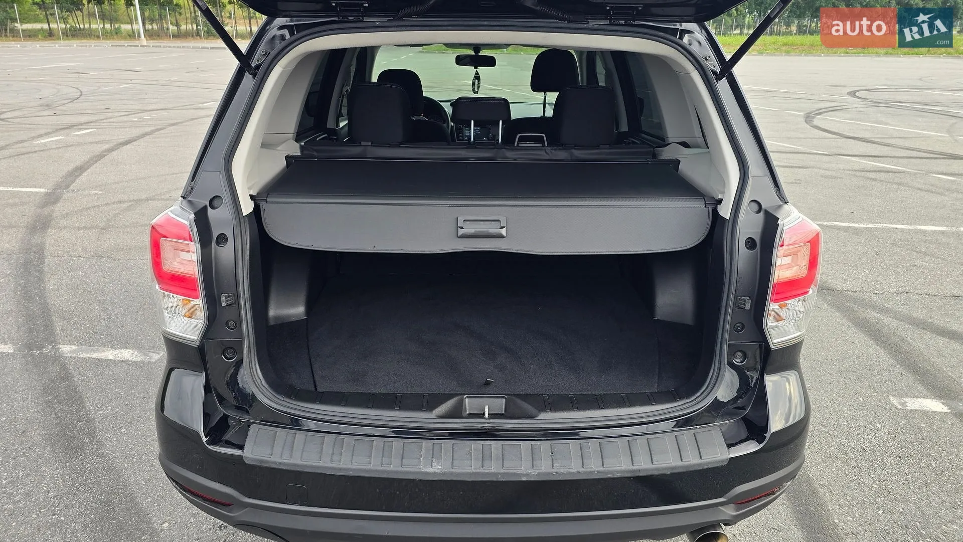 2017 Subaru Forester - мініатюра 9