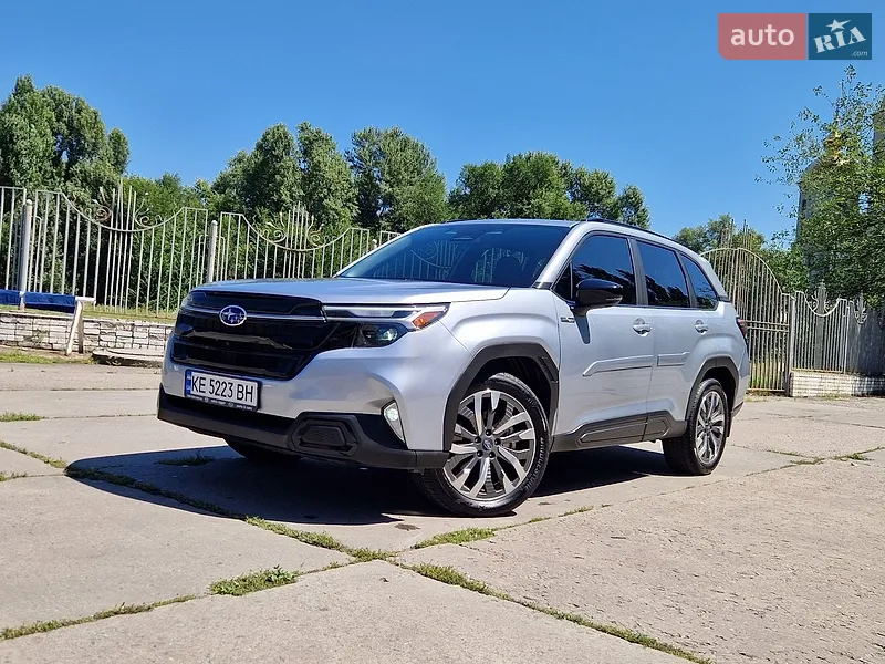 Subaru Forester 2025