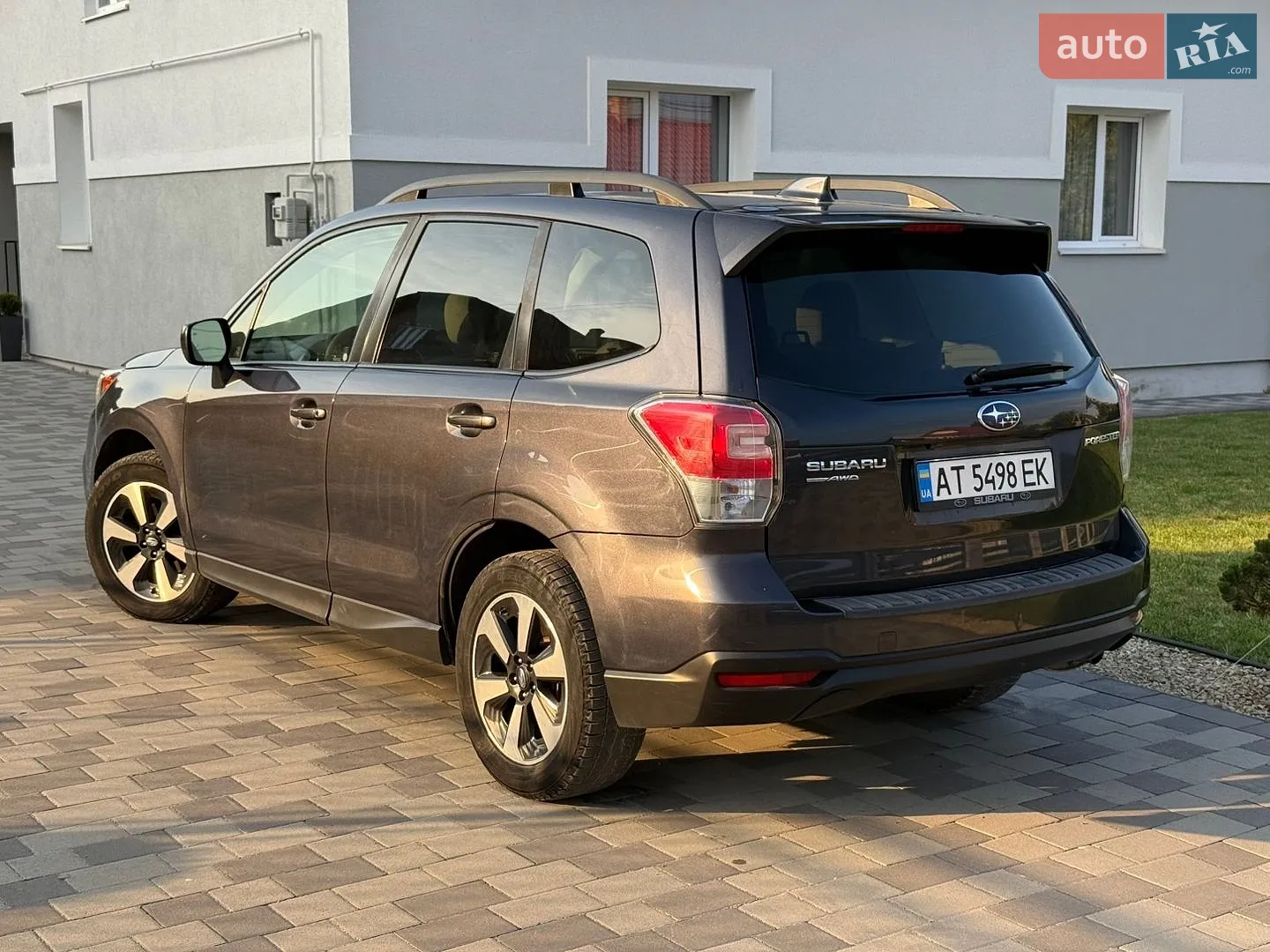 2017 Subaru Forester - мініатюра 15