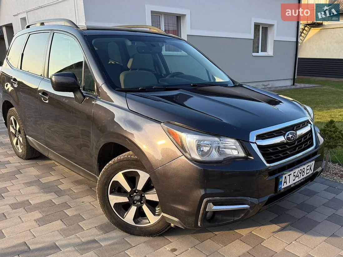2017 Subaru Forester - мініатюра 8