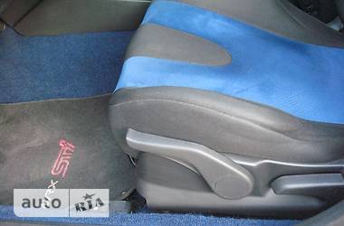 Седан Subaru Impreza 2004 в 
