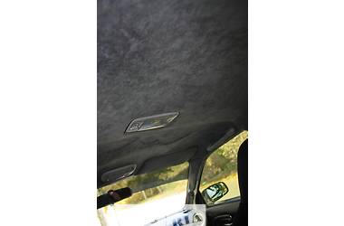 Седан Subaru Impreza 2004 в 