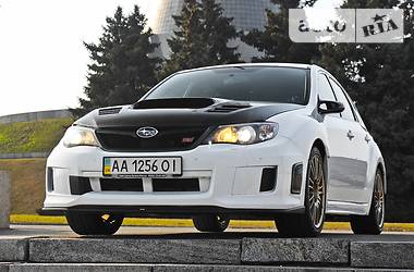 Хэтчбек Subaru Impreza 2008 в 