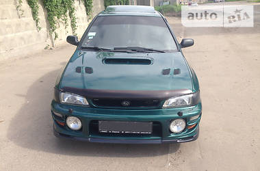 Седан Subaru Impreza 1998 в Харькове