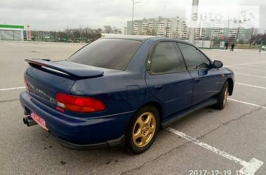 Седан Subaru Impreza 1997 в Запорожье