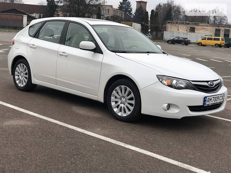 Хетчбек Subaru Impreza 2010 в Житомирі