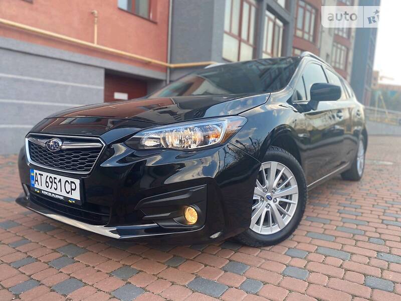 Хетчбек Subaru Impreza 2017 в 