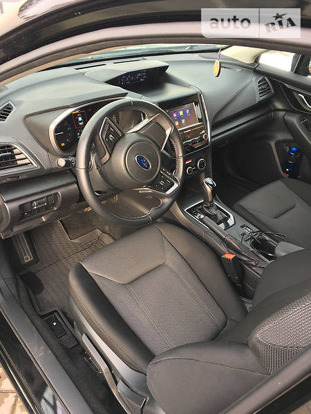 Хетчбек Subaru Impreza 2018 в Чернівцях