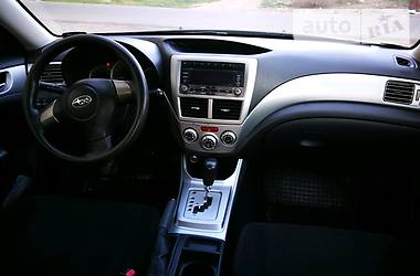 Седан Subaru Impreza 2010 в 