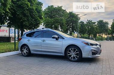 Хэтчбек Subaru Impreza 2017 в Киеве