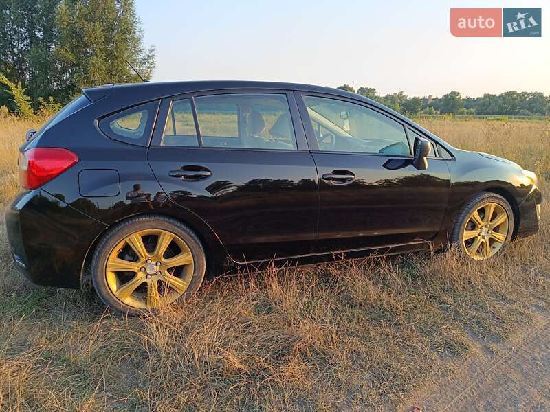 Хэтчбек Subaru Impreza 2015 в Тульчине