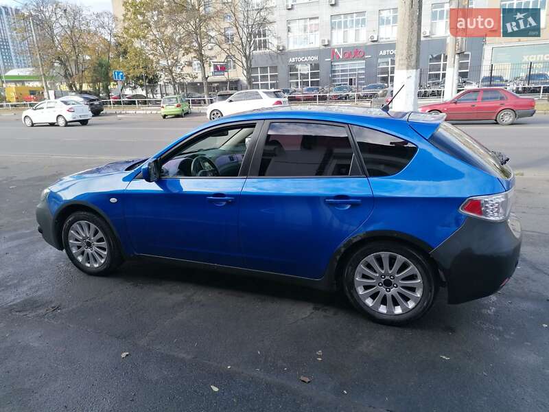 Хэтчбек Subaru Impreza 2008 в 