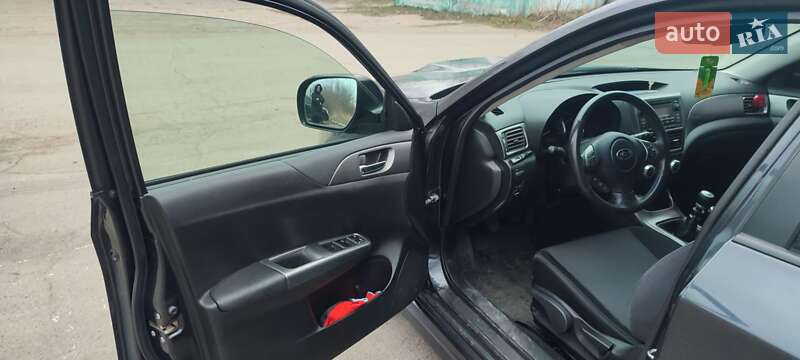 Седан Subaru Impreza 2011 в Южном