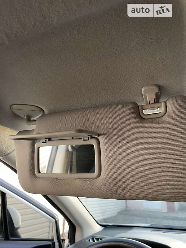 Седан Subaru Impreza 2015 в Дніпрі