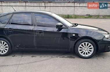 Хэтчбек Subaru Impreza 2008 в 