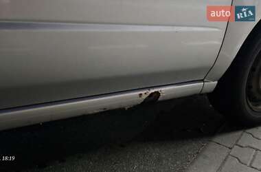 Седан Subaru Impreza 2003 в 