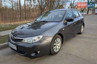 Хэтчбек Subaru Impreza 2008 в 