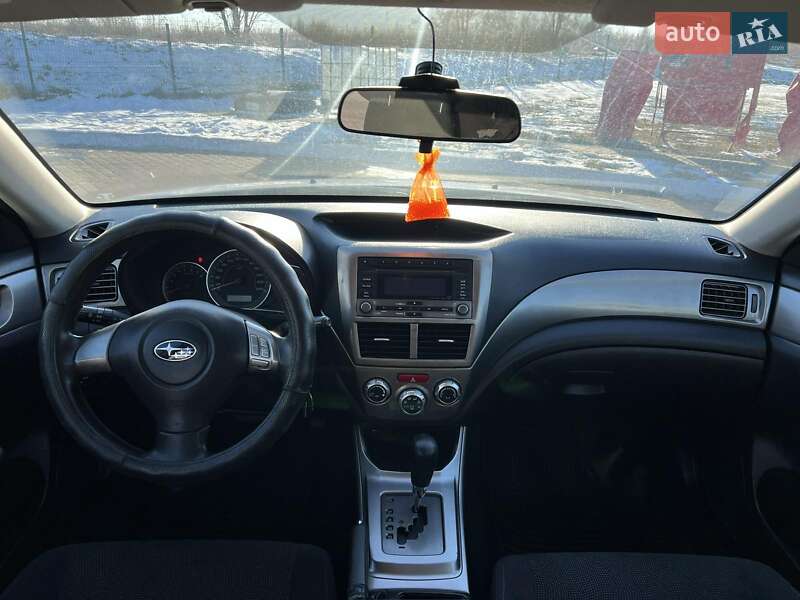 Хэтчбек Subaru Impreza 2008 в Ровно