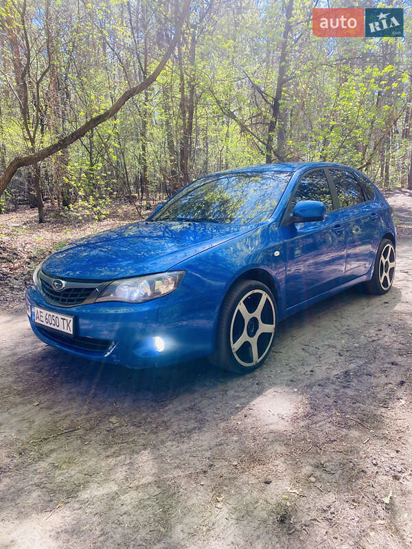 Хетчбек Subaru Impreza 2007 в 