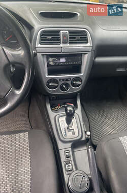Седан Subaru Impreza 2003 в 