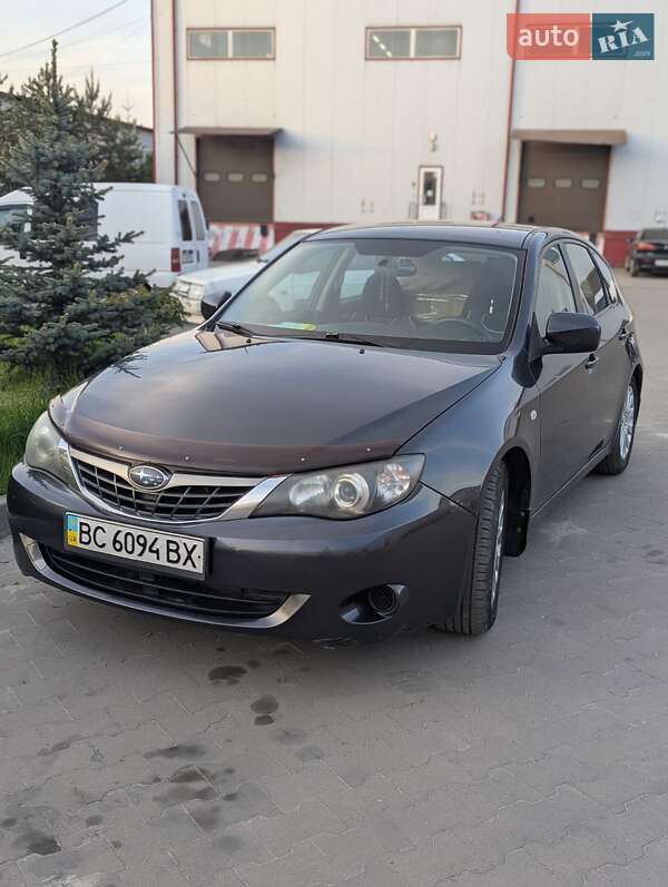 Хетчбек Subaru Impreza 2008 в 