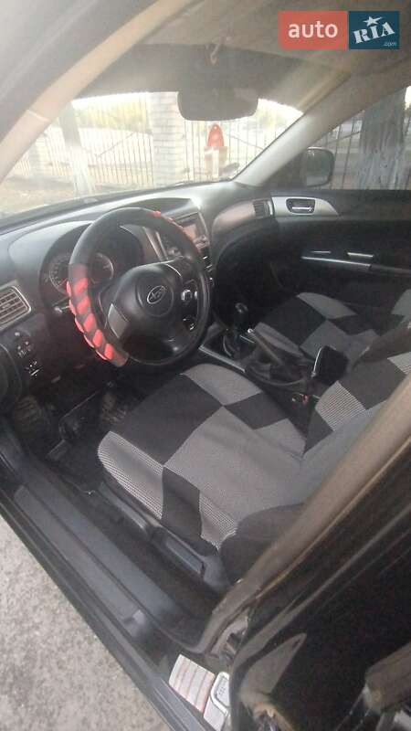Хетчбек Subaru Impreza 2010 в Новому Бузі