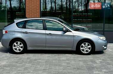 Хэтчбек Subaru Impreza 2008 в 