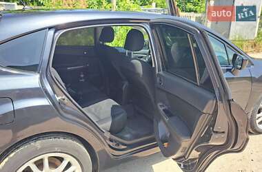 Хэтчбек Subaru Impreza 2014 в 
