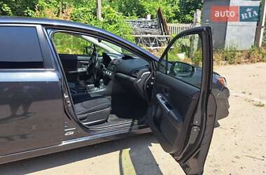 Хэтчбек Subaru Impreza 2014 в 