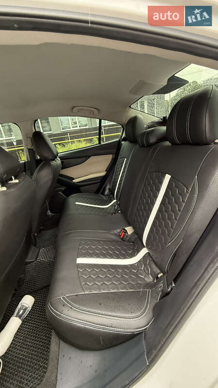 Седан Subaru Impreza 2019 в Хмельницком