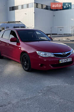 Хэтчбек Subaru Impreza 2008 в Киеве