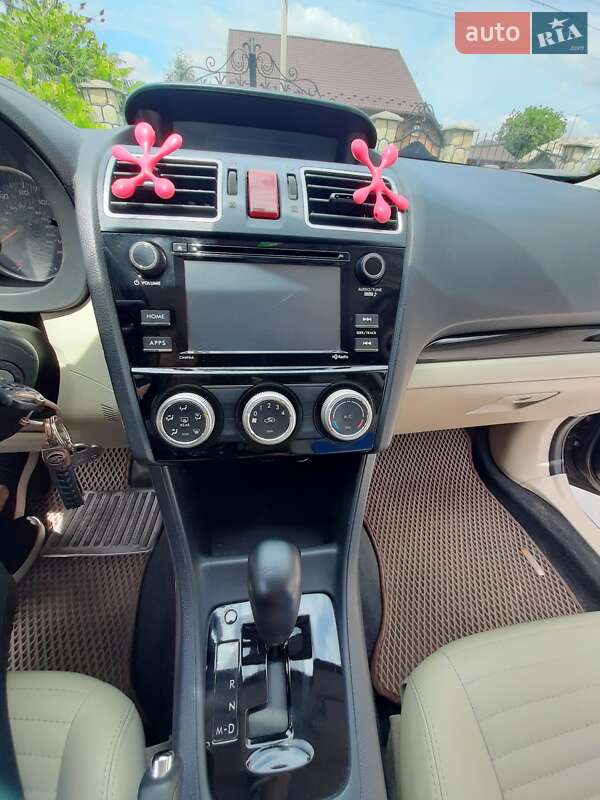 Седан Subaru Impreza 2016 в Ивано-Франковске