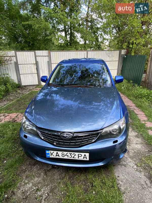 Хэтчбек Subaru Impreza 2008 в Киеве